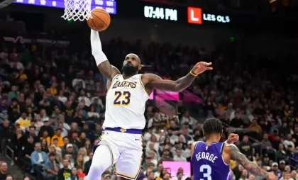 LeBron, protagonist la Lakers LeBron, protagonist la Lakers