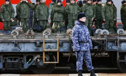 Soldați ruși pregătiți pentru a fi trimiși pe frontul din Ucraina