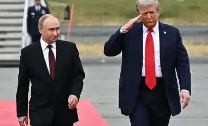 Vladimir Putin și Donald Trump în Alaska  