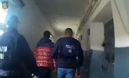 Doi tineri reținuți