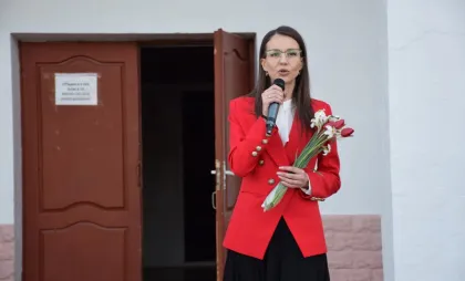  Anastasia Svetlicinîi