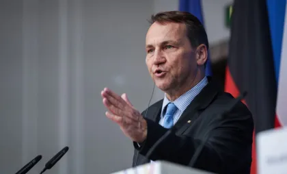 Radoslaw Sikorski Radoslaw Sikorski