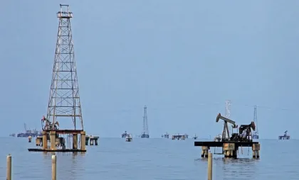 instalații petroliere instalații petroliere