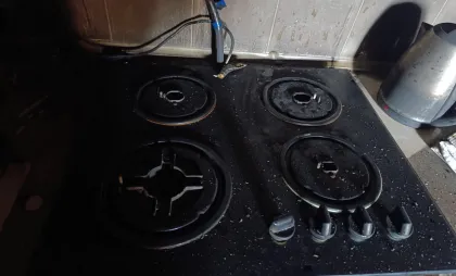 Aragazul de la locul incidentului Aragazul de la locul incidentului