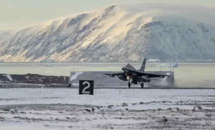 Avion american în Groelanda