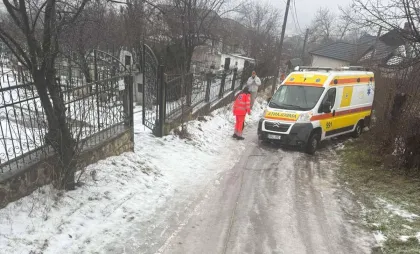 Ambulanță blocată