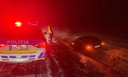 Accidente din cauza ghețușului