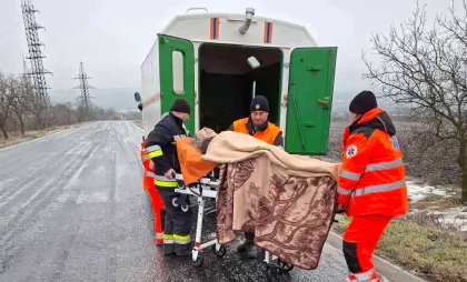 Intervenția salvatorilor și pompierilor Intervenția salvatorilor și pompierilor