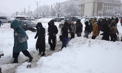 Ninsori puternice în București