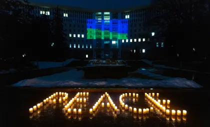 Iluminat în culorile Ucrainei