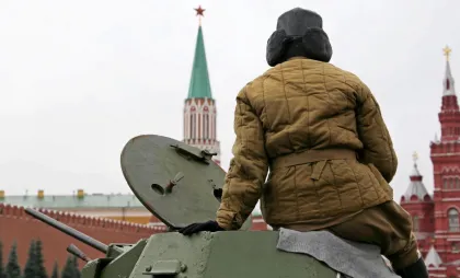 Rusia își plânge de milă și spune că a fost obligată să invadeze Ucraina. Kremlinul face referire directă și la Moldova