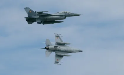 Avioane F-16