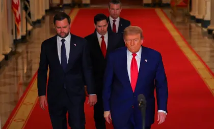 Președintele american Donald Trump, vicepreședintele JD Vance, secretarul de stat al SUA, Marco Rubio, și șeful Pentagonului, Pete Hegseth 