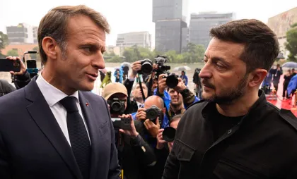 Volodemir Zelenski și Emmanuel Macron Volodemir Zelenski și Emmanuel Macron