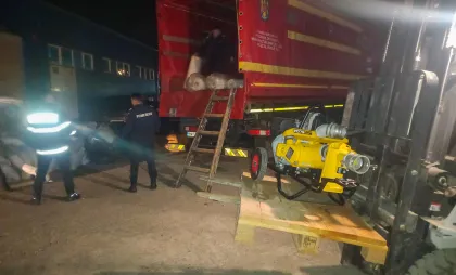 Specialiști din România