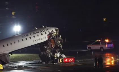 Accident pe aeroportul LaGuardia Accident pe aeroportul LaGuardia
