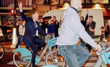 Noul primar ales al Parisului, Emmanuel Grégoire Noul primar ales al Parisului, Emmanuel Grégoire