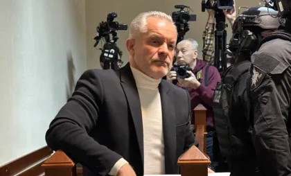 O nouă ședință de judecată în dosarul frauda bancară, episodul Plahotniuc: Fostul lider PD - adus în fața instanței. Cum a comentat faptul că procurorii cer 25 de ani de închisoare - VIDEO