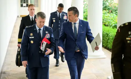 Șeful Pentagonului Pete Hegseth Șeful Pentagonului Pete Hegseth