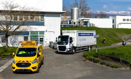Camionul care transportă antimaterie Camionul care transportă antimaterie