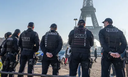 Atentat terorist dejucat în ultima clipă la Paris Atentat terorist dejucat în ultima clipă la Paris