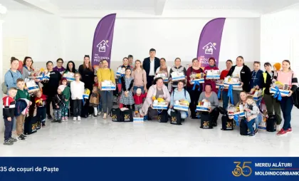 Moldindconbank și The Moldova Project aduc bucurie familiilor din Hâncești Moldindconbank și The Moldova Project aduc bucurie familiilor din Hâncești