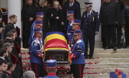 Mircea Lucescu, condus pe ultimul drum