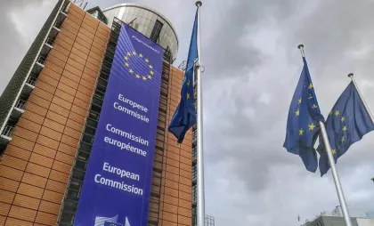 Comisia Europeană Comisia Europeană