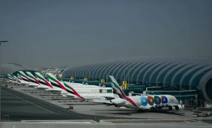 Avioanele companiei Emirates, pe Aeroportul Internațional Dubai Avioanele companiei Emirates, pe Aeroportul Internațional Dubai