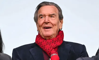 Gerhard Schroeder Gerhard Schroeder