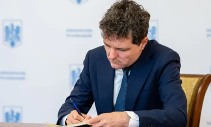 Nicușor Dan Nicușor Dan