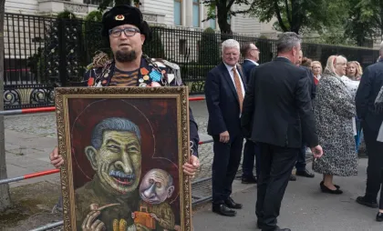 Caricaturistul rus care îl critica pe Putin