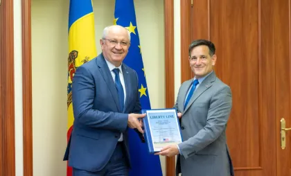 Alexandru Munteanu și Nick Pietrowicz Alexandru Munteanu și Nick Pietrowicz