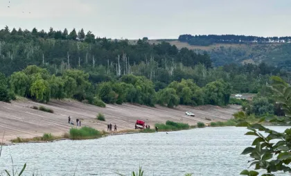 Noi detalii în cazul trupurilor descoperite în lacul de la Dănceni: rămășițele celor două femei ar fi fost găsite în saci legați cu greutăți. Cadavrele ar fi stat în apă cel mult două luni - VIDEO