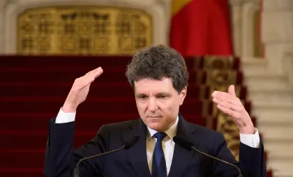 Nicușor Dan Nicușor Dan