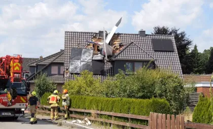 Avion căzut în Germania Avion căzut în Germania