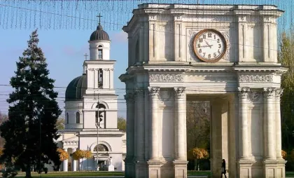 Stare de alertă în Republica Moldova: autoritățile pregătesc rezerve de apă și combustibil și vor instala, la nevoie, puncte de distribuire în toate sectoarele capitalei. Ce alte măsuri a aprobat CSE