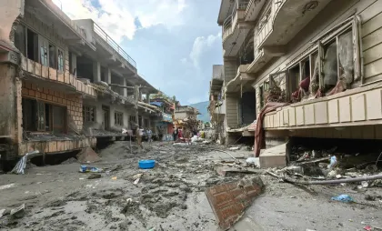 Oraș devastat de inundații în Nepal Oraș devastat de inundații în Nepal