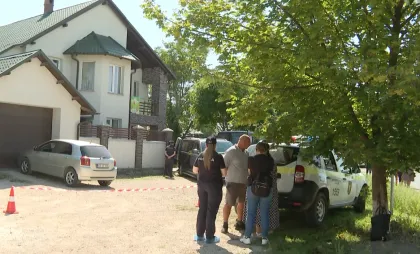 Locuința celor doi soți găsiți morți Locuința celor doi soți găsiți morți
