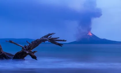 Vulcanul Anak Krakatau