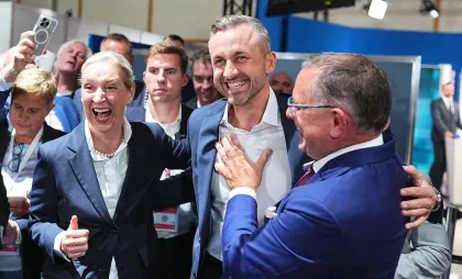 Alice Weidel, Ulrich Siegemund și Tino Chrupalla, după victoria AfD Alice Weidel, Ulrich Siegemund și Tino Chrupalla, după victoria AfD