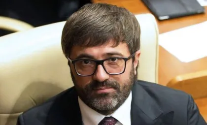 Vladimir Andronachi Vladimir Andronachi