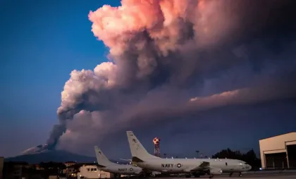 Erupție a vulcanului Etna Erupție a vulcanului Etna