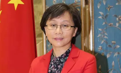 Ambasadoarea Chinei la Chișinău, Zhihua Dong