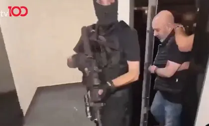 Momentul în care Iurie Radulov este încătușat la Istanbul: „Babior” a fost prins într-o locuință din cartierul Fatih. Ce au găsit polițiștii în urma descinderilor - VIDEO