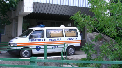 A suferit un ATAC CEREBRAL, in timp ce era perchezitionat de ofiterii Anticoruptie. Un director de la Urgenta, IN STARE GRAVA, la reanimare A suferit un ATAC CEREBRAL, in timp ce era perchezitionat de ofiterii Anticoruptie. Un director de la Urgenta, IN STARE GRAVA, la reanimare