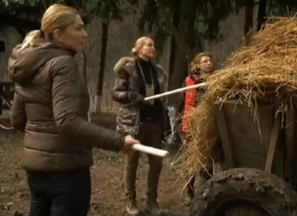 Prima sarcina dificila a Doinitei Oancea, aleasa fermierul saptamanii la Ferma Vedetelor: A ales cei doi servitori