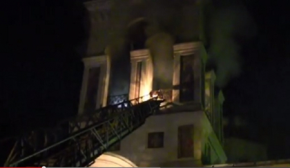 Incendiu in timpul slujbei de Inviere. Clopotnita unei biserici din capitala a luat FOC: 3 autospeciale, la fata locului - VIDEO