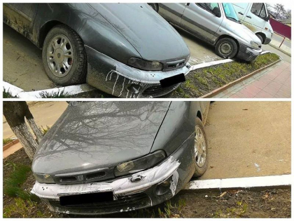Pedeapsa ca au parcat pe trotuar? Mai nou se varuiesc si masinile - FOTO Pedeapsa ca au parcat pe trotuar? Mai nou se varuiesc si masinile - FOTO