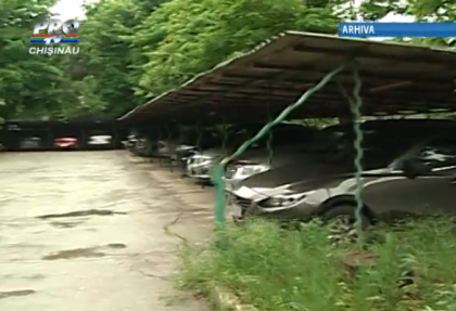 Mold-street: Pe langa parcarea de langa Spitalul Republican va aparea si un centru comercial